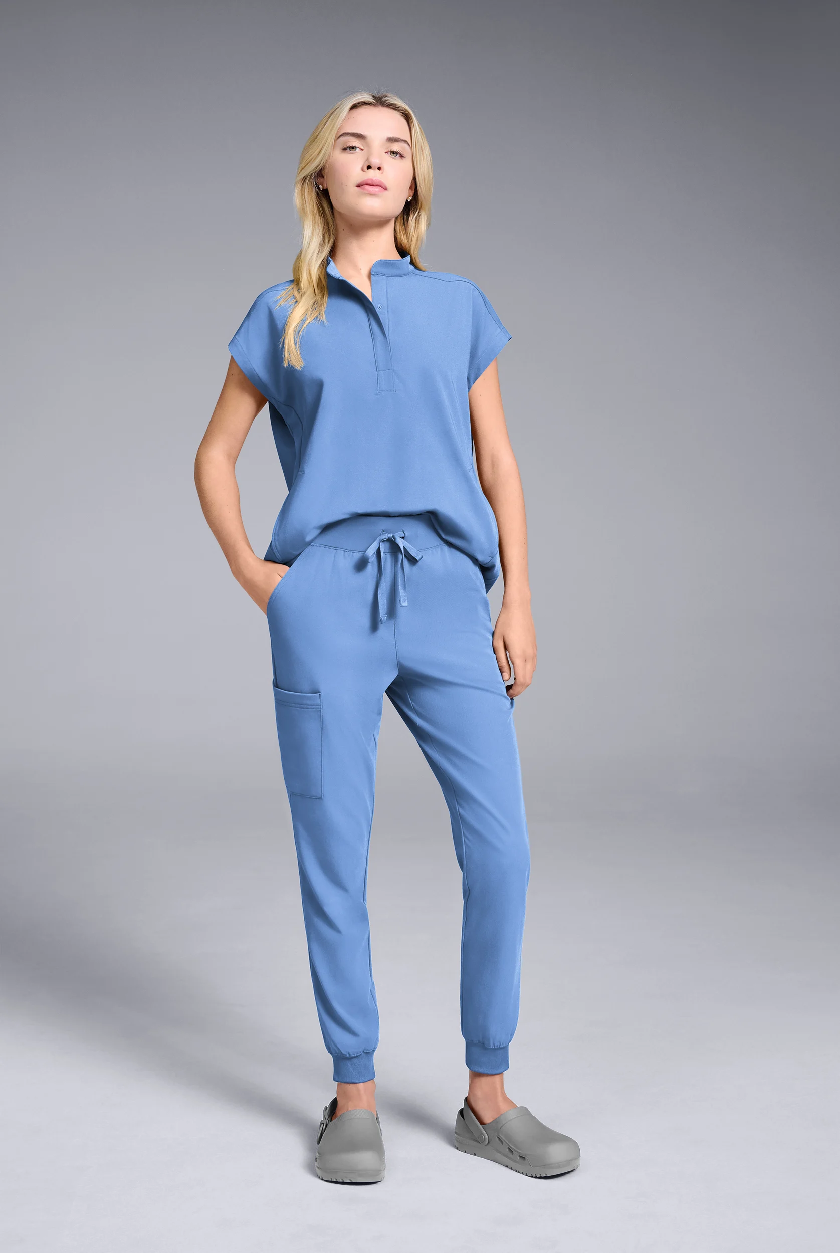 Hypothesis Women's Base 6-Pocket Jogger Scrub Pant