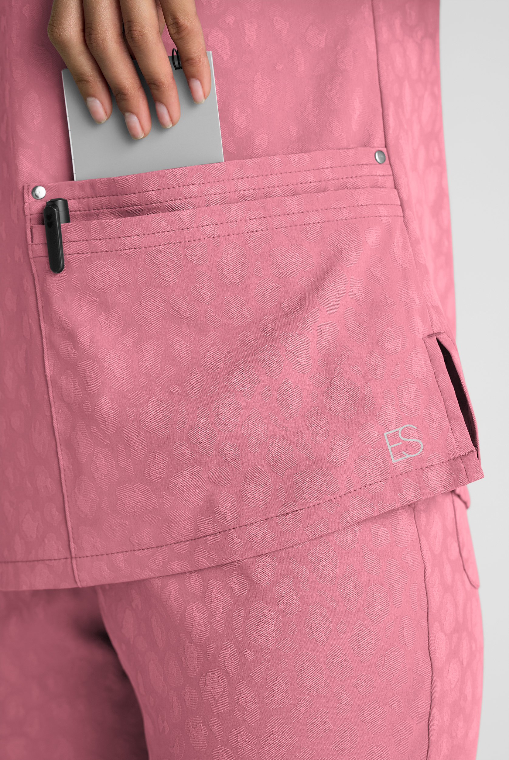 Easy STRETCH Lina Women's Jacquard 4-Pocket V-Neck Scrub Top