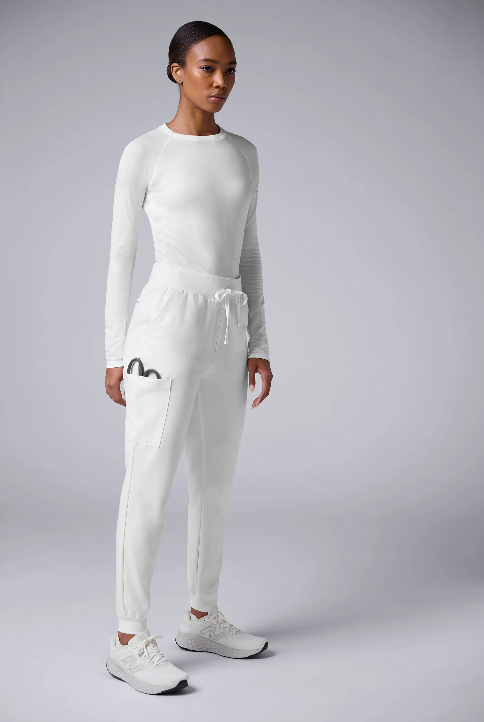 Hypothesis Women's Base 6-Pocket Jogger Scrub Pant