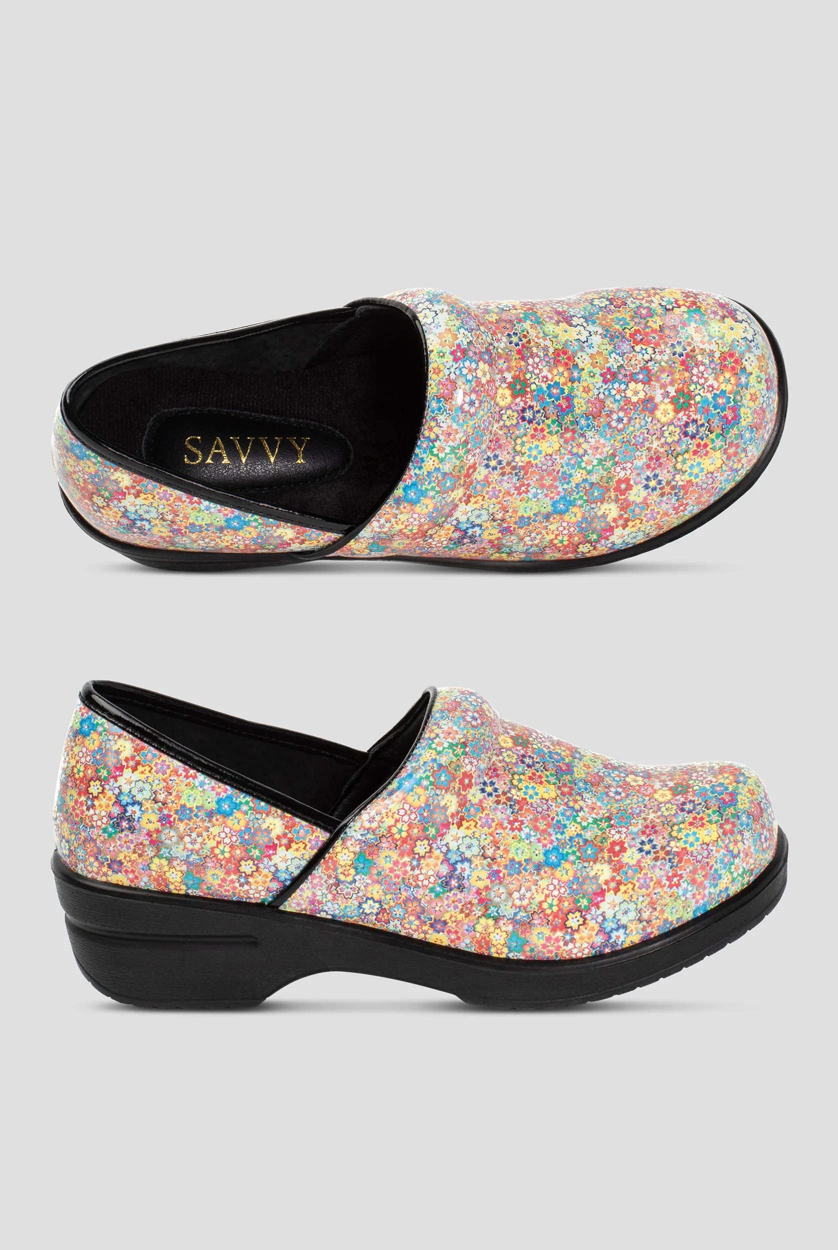 Savvy Women's Brandy Flower Power Nursing Clogs