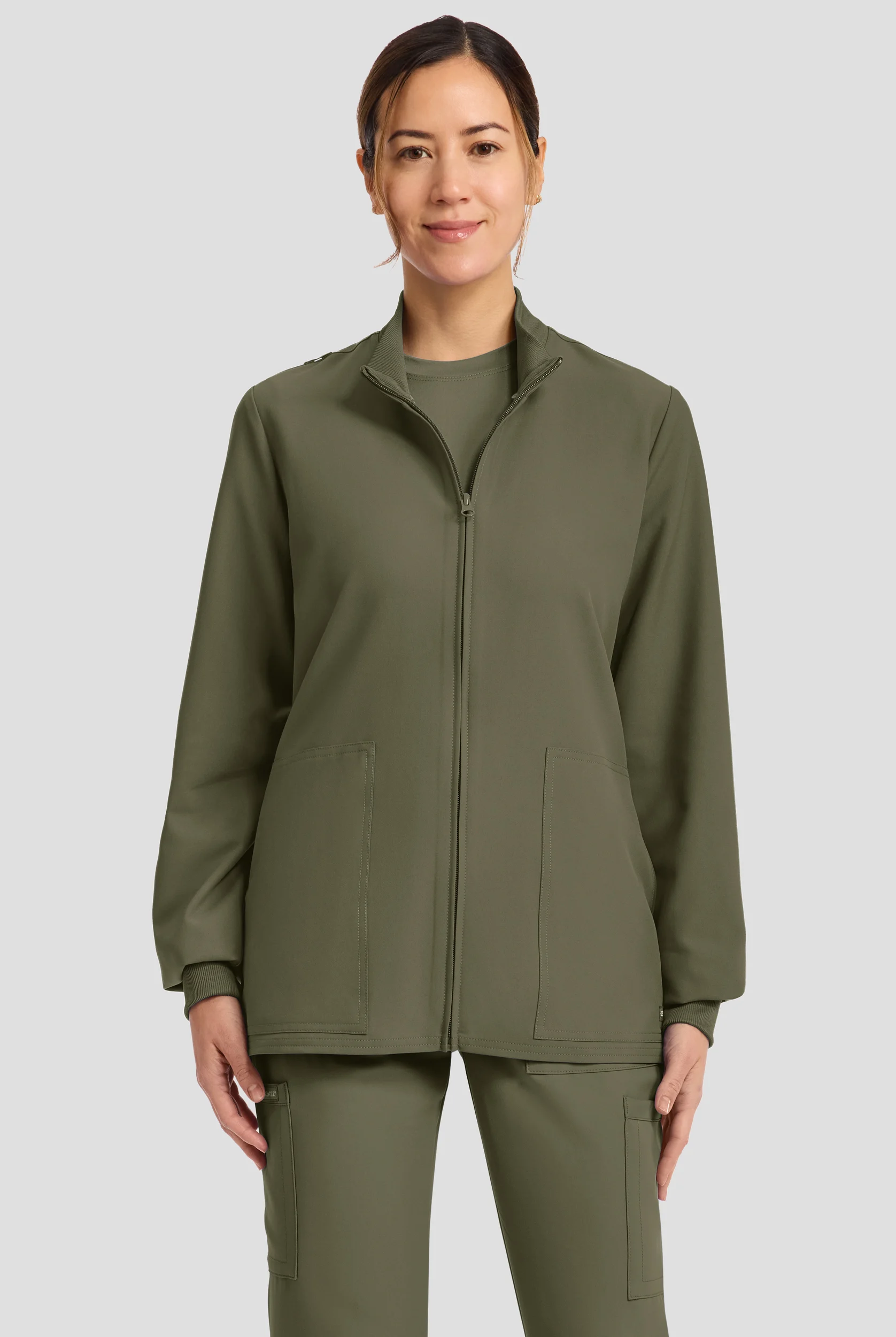 Chaqueta m&eacute;dica Cherokee Workwear Originals Ultra con cremallera y 2 bolsillos para mujer