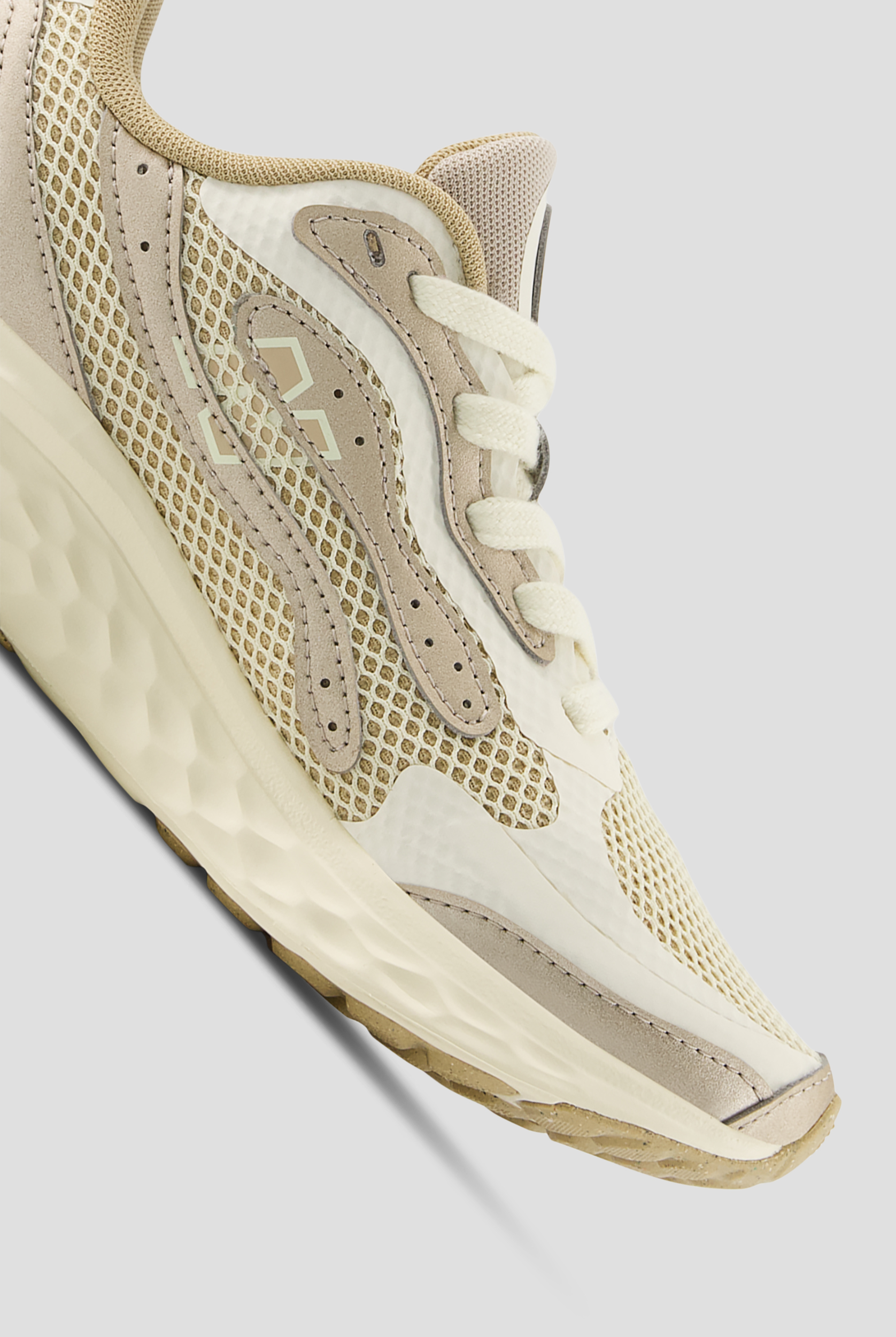 Zapatillas deportivas New Balance Arishi Incense/Light Gold Metallic con cordones para mujer