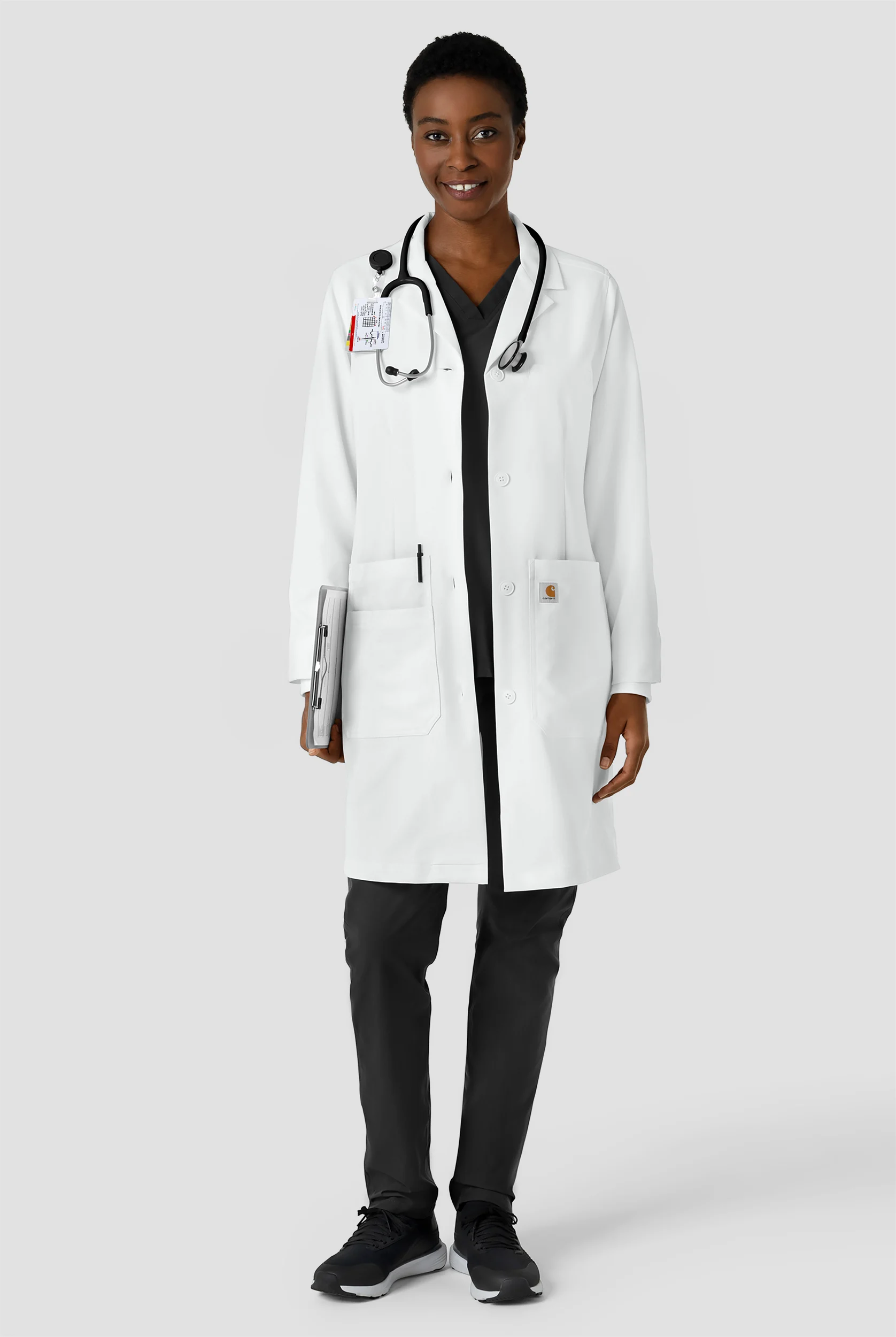 Bata de laboratorio Carhartt Performance Layers de 38" de largo con 6 bolsillos para mujer