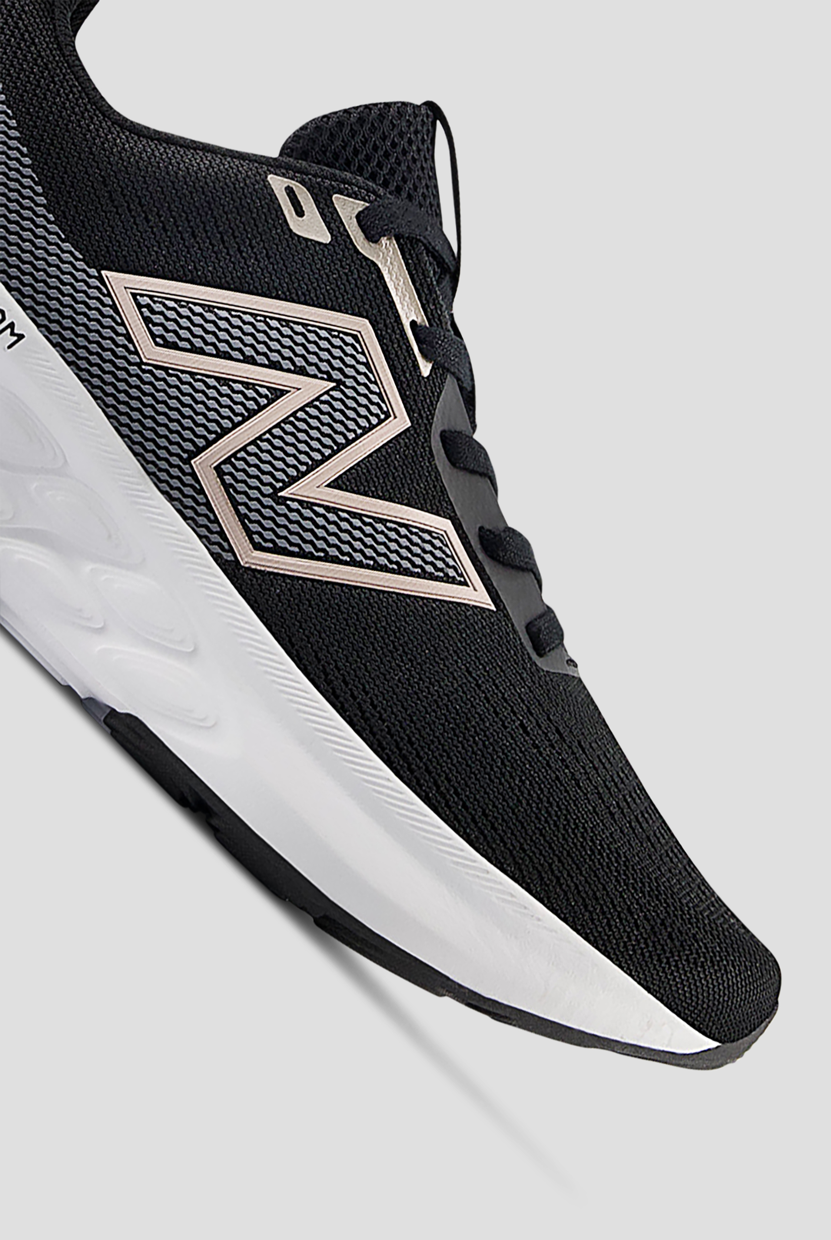 New Balance Women's Fresh Foam 520 Black White Champagne Metallic Athletic Lace Up Shoes