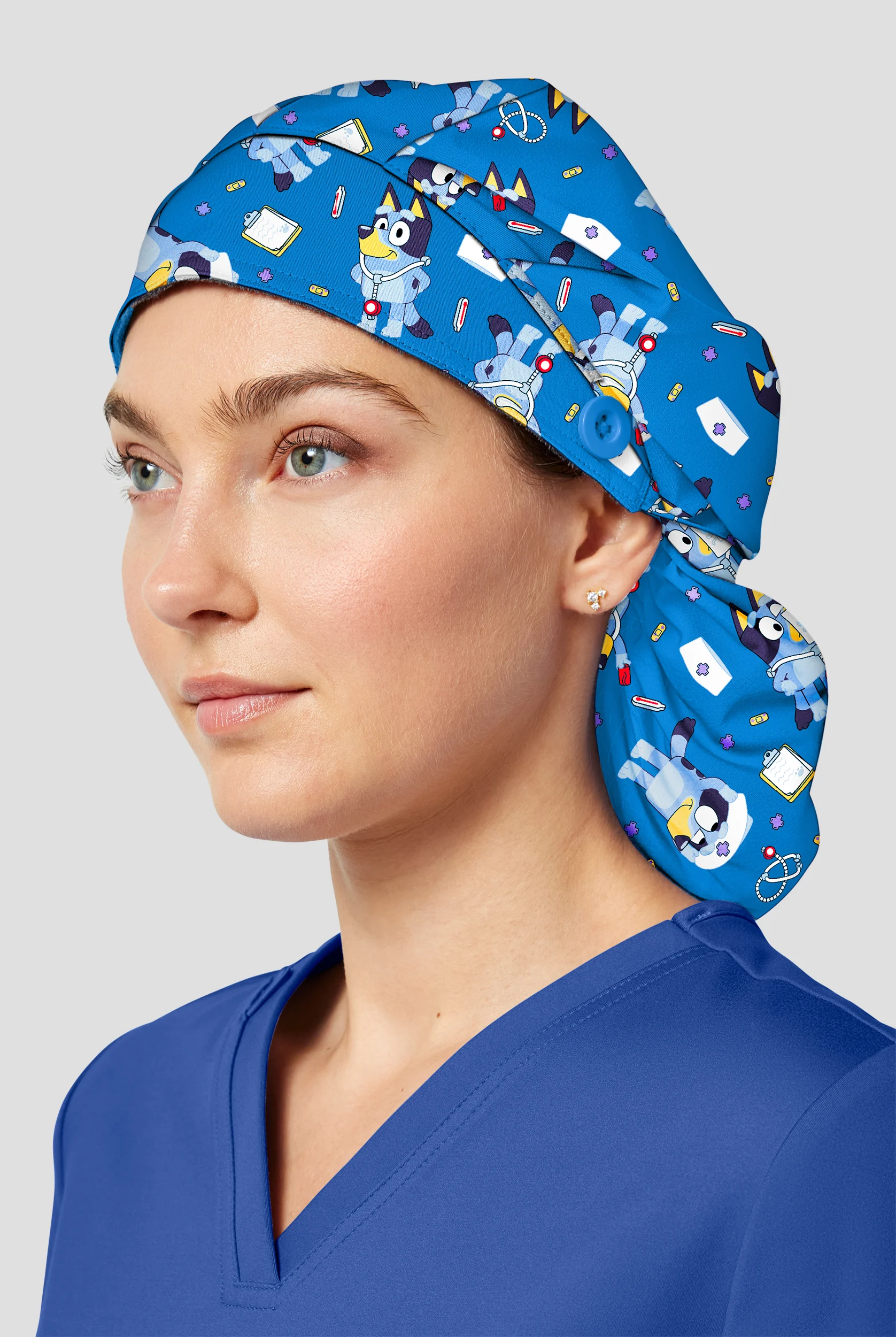 Gorro m&eacute;dico estampado unisex Tooniforms Disney's Nurse Bluey STRETCH estilo bouffant
