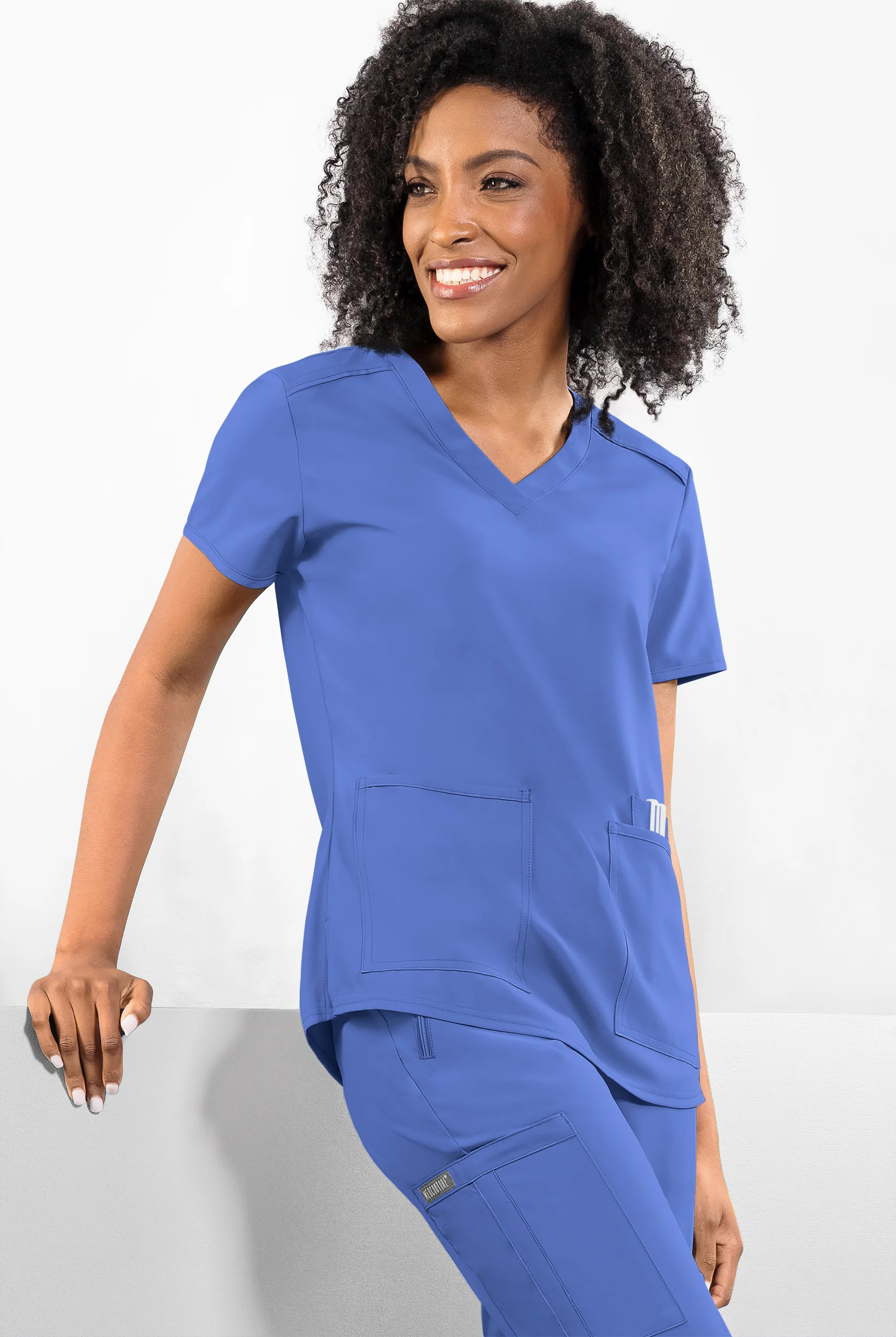 Med Couture Insight Women's 3-Pocket V-Neck Scrub Top