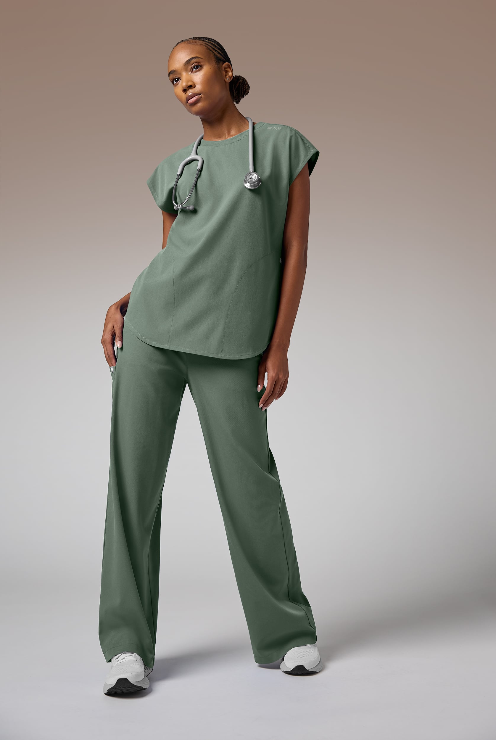 Hypothesis Edge Crew Women's 2-Pocket Relaxed Dolman Sleeve Scrub Top