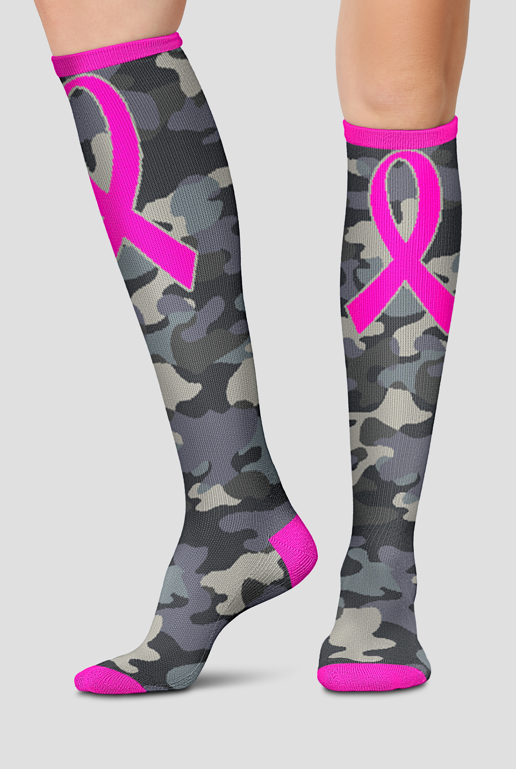 Calcetines de compresión anchos Cherokee Camo Pink Ribbon Light Compression para mujer - 10-15 mmHG
