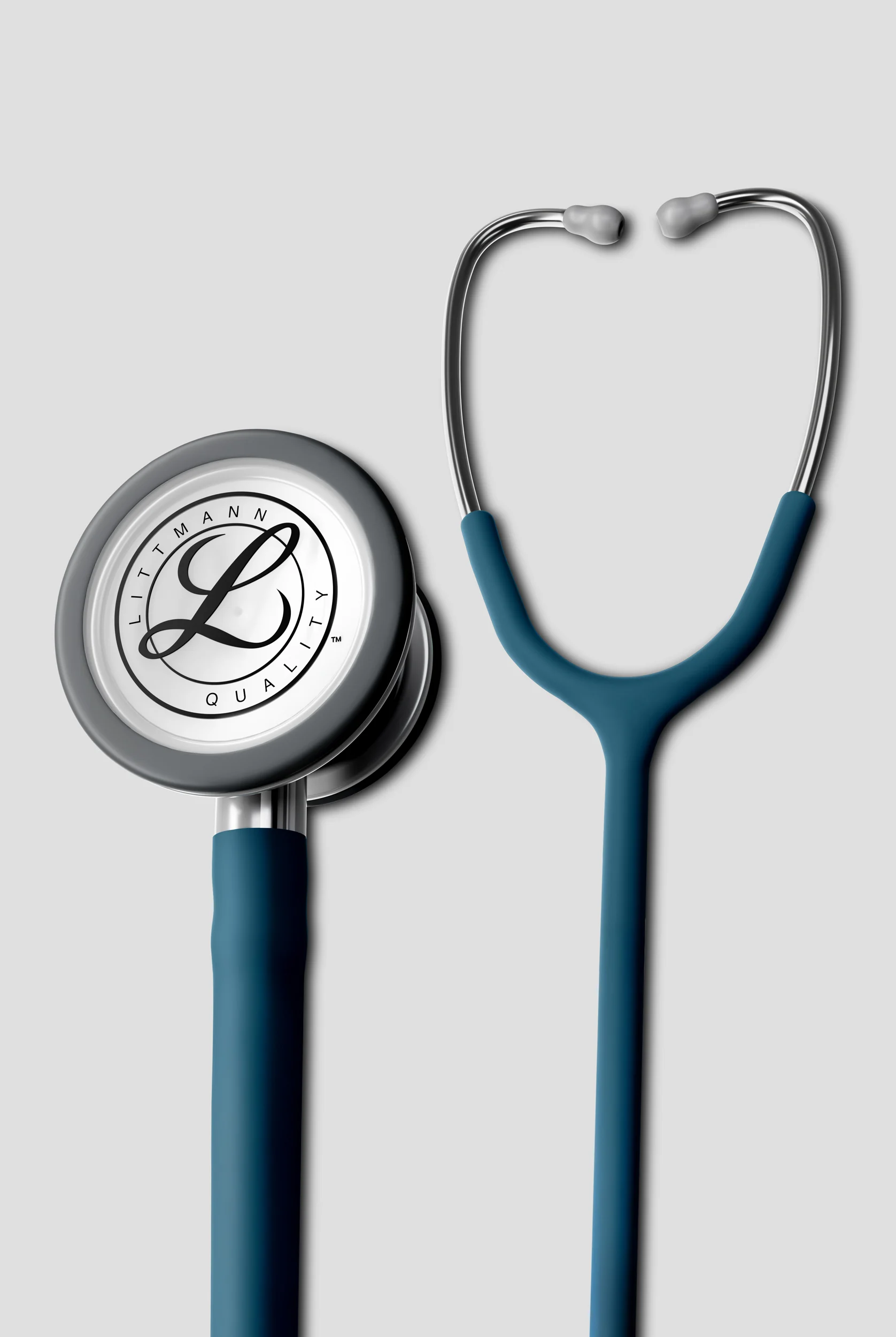 Estetoscopio 3M&trade; Littmann&reg; Cardiology IV&trade; con acabado de acero inoxidable y tubo satinado color Caribbean Blue