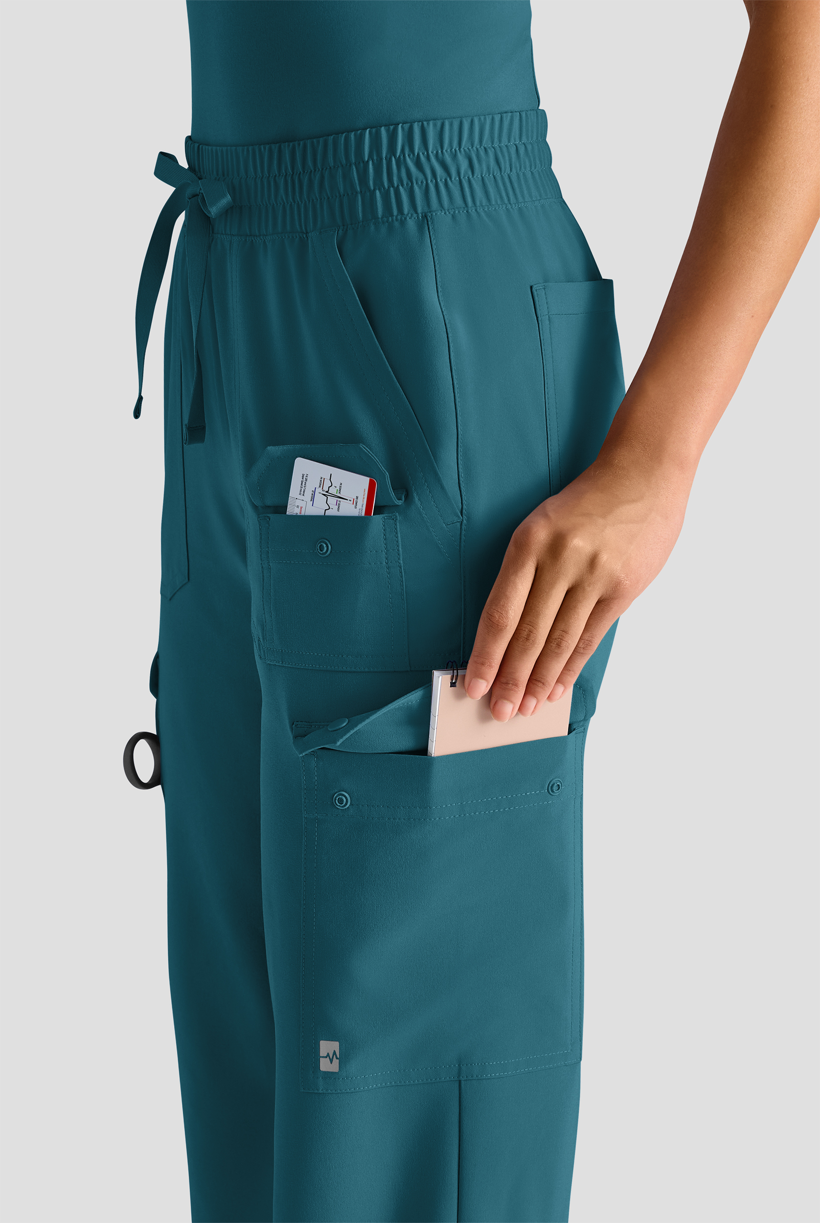 Pantalón médico Easy STRETCH Ayo Petite estilo cargo para mujer