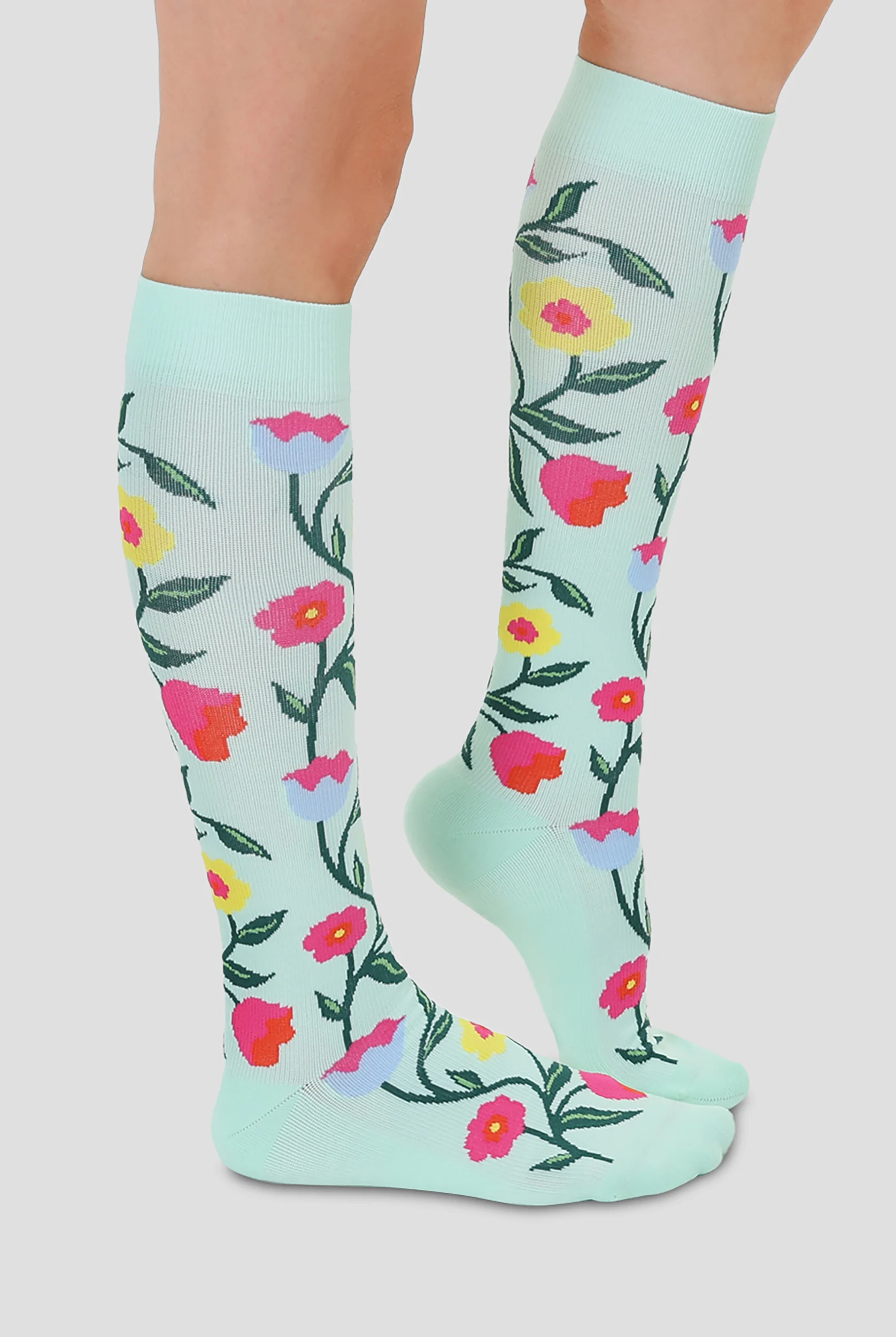 Living Royal Flower Vine Women's 15-20 mmHg Moderate Compression Socks