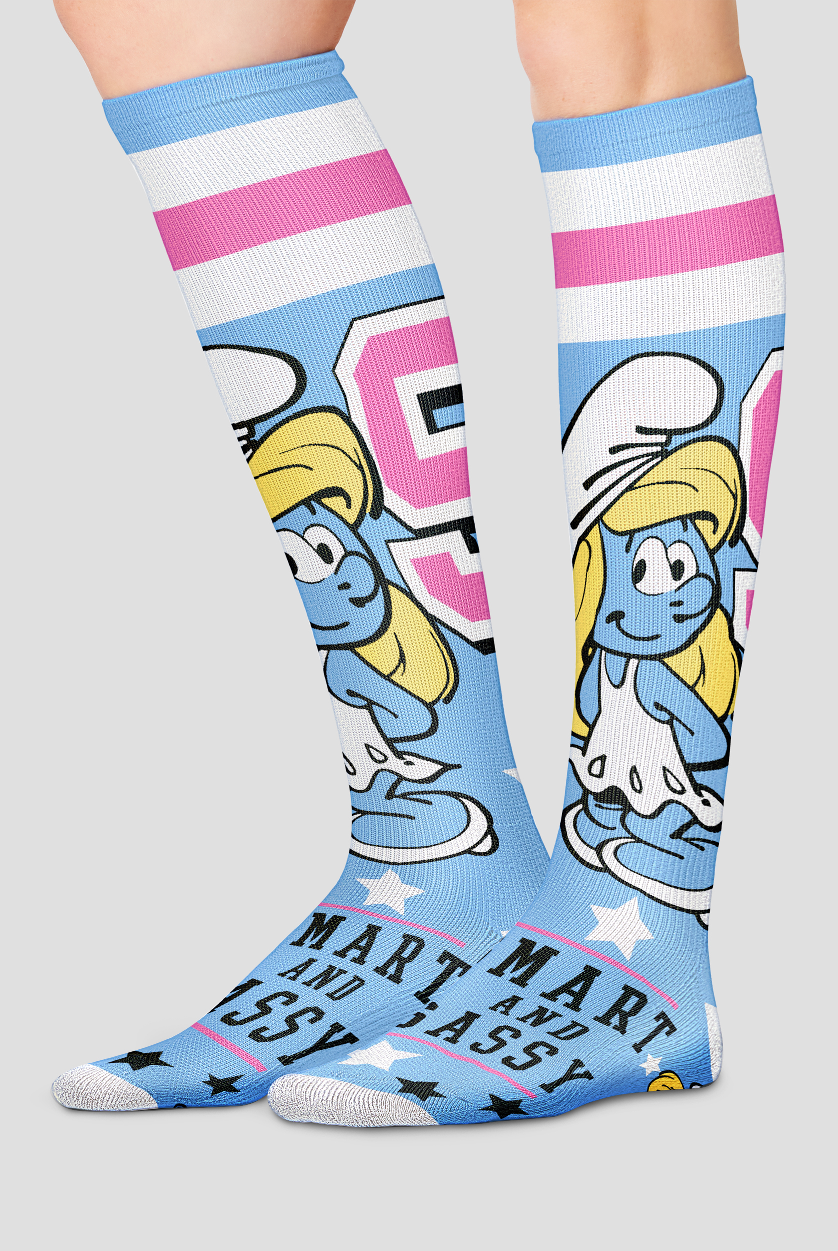 Tooniforms Smurfs Smart & Sassy Women's 10-15 mmHG Light Compression Socks