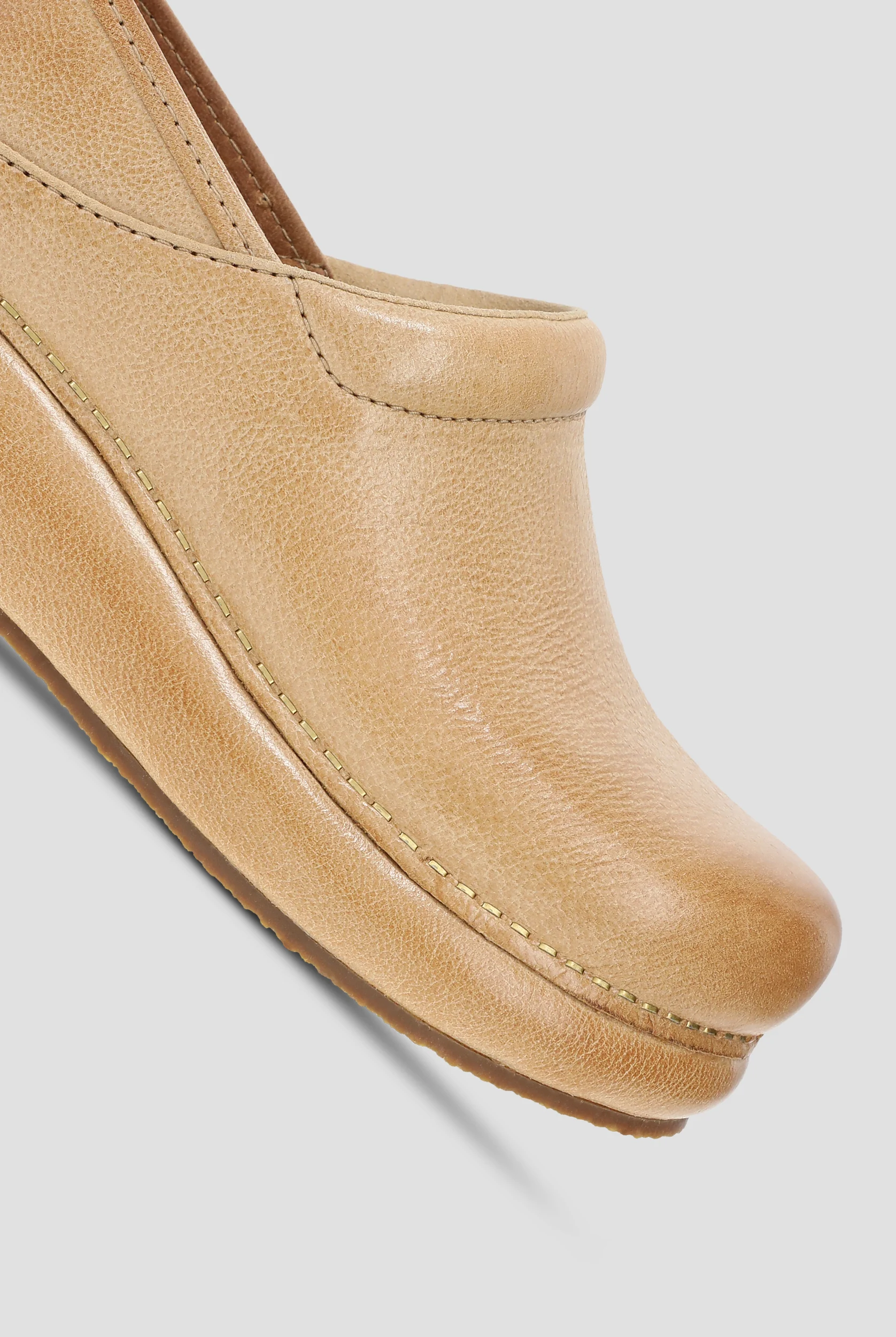 Dansko Women's Platform Pro Cloud Slip-Resistant Honey Distressed Leather Clogs