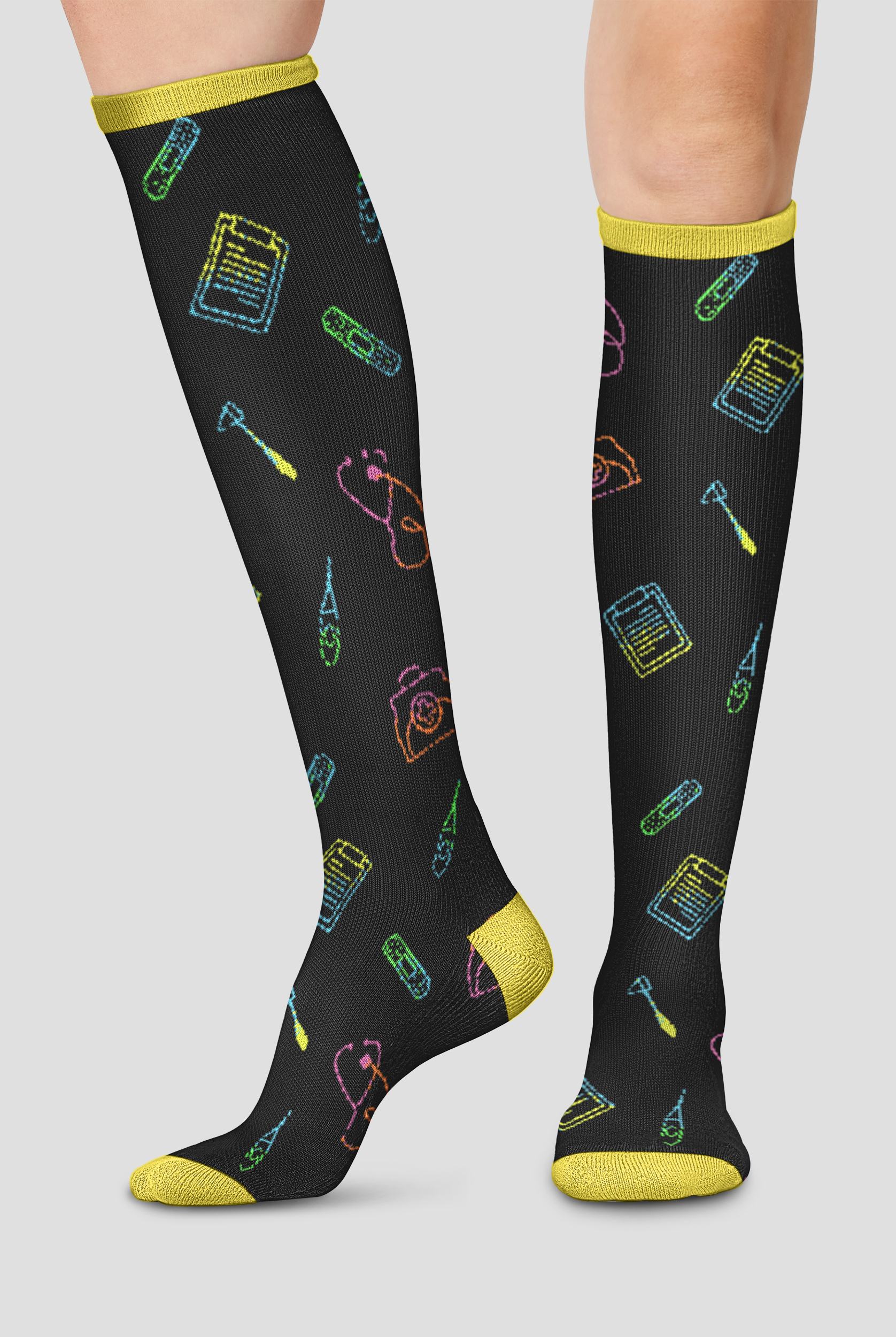 Cherokee Medical Tools Women's 10-15 mmHG Light Compression Socks