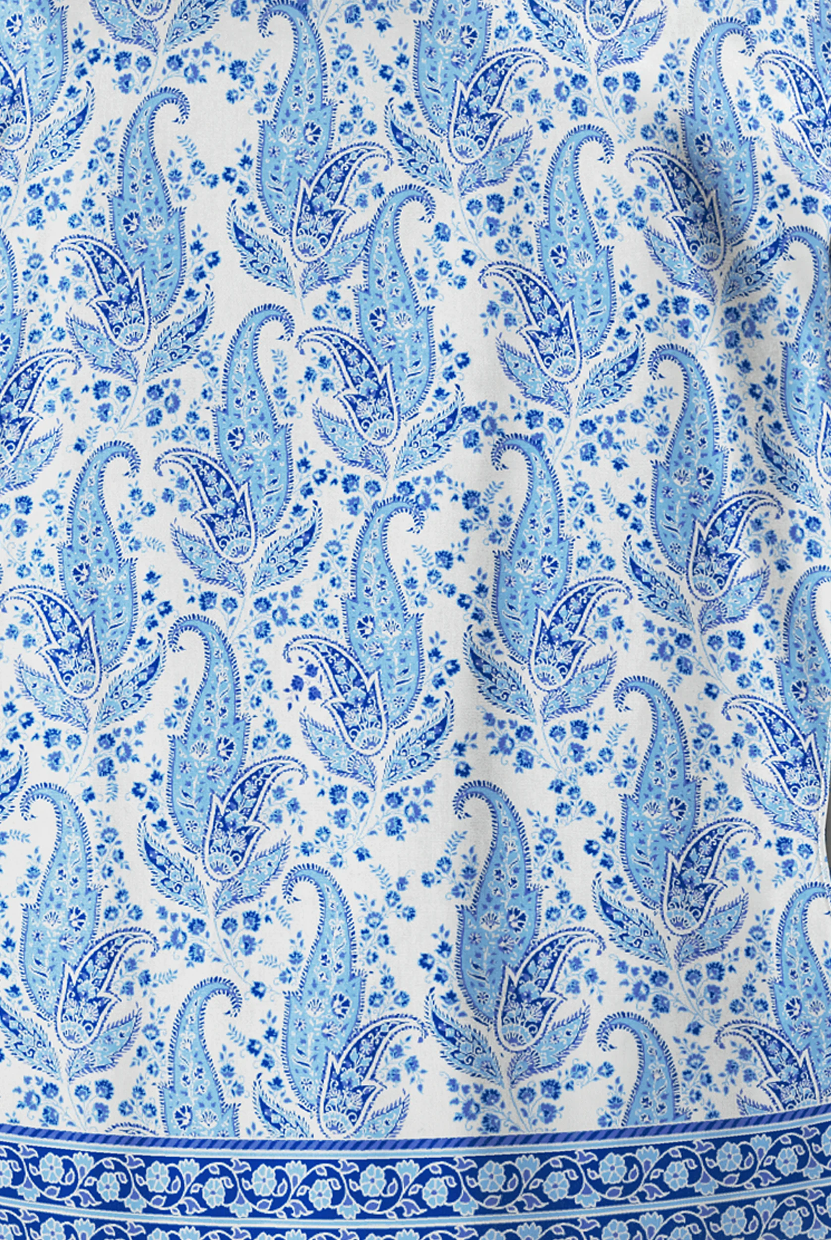 Best Buy Scrubs Floating Paisley Women's 2-Pocket Scallop Neck Print Scrub Top