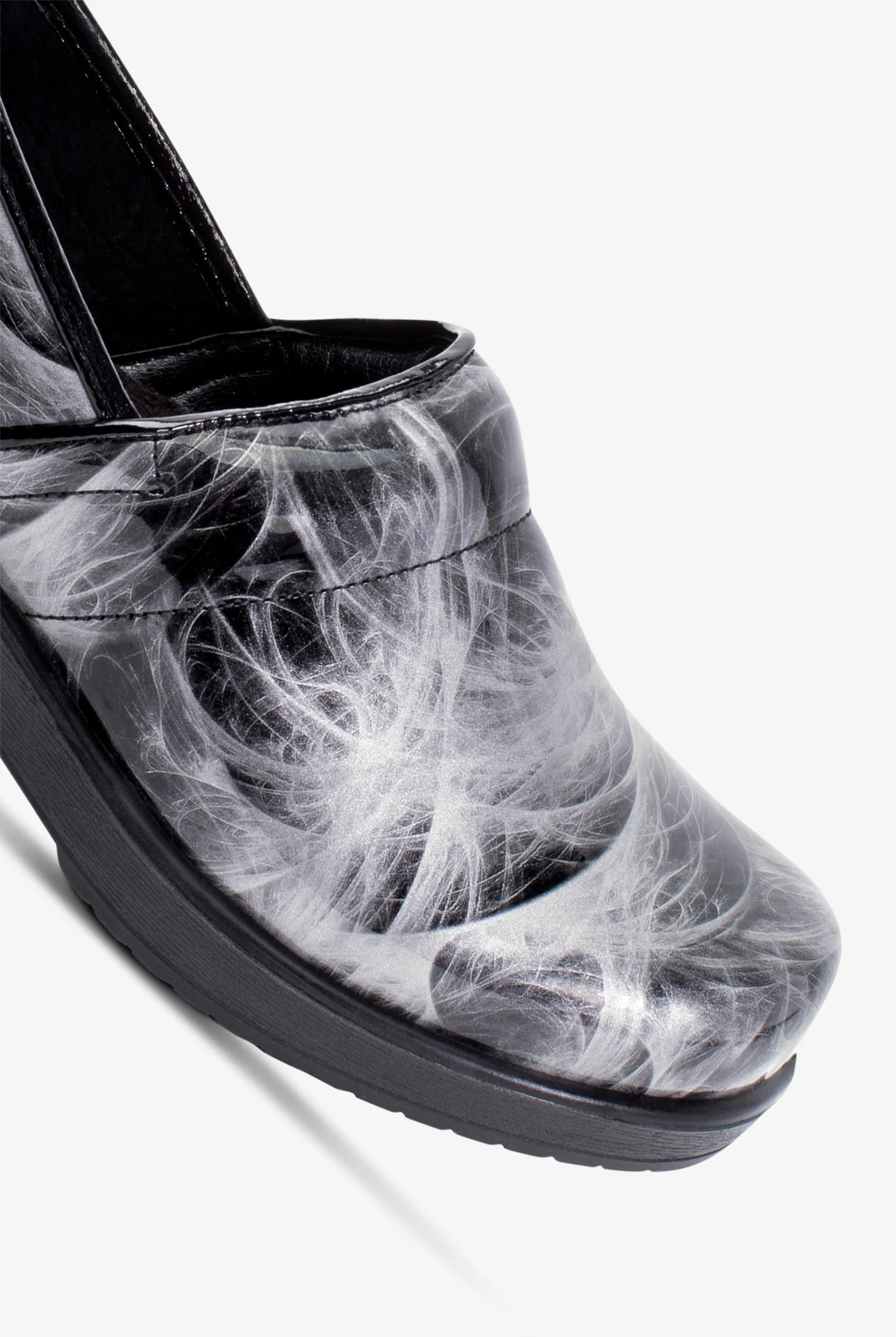 Savvy Women's Brandy Grey Marble Nursing Clogs