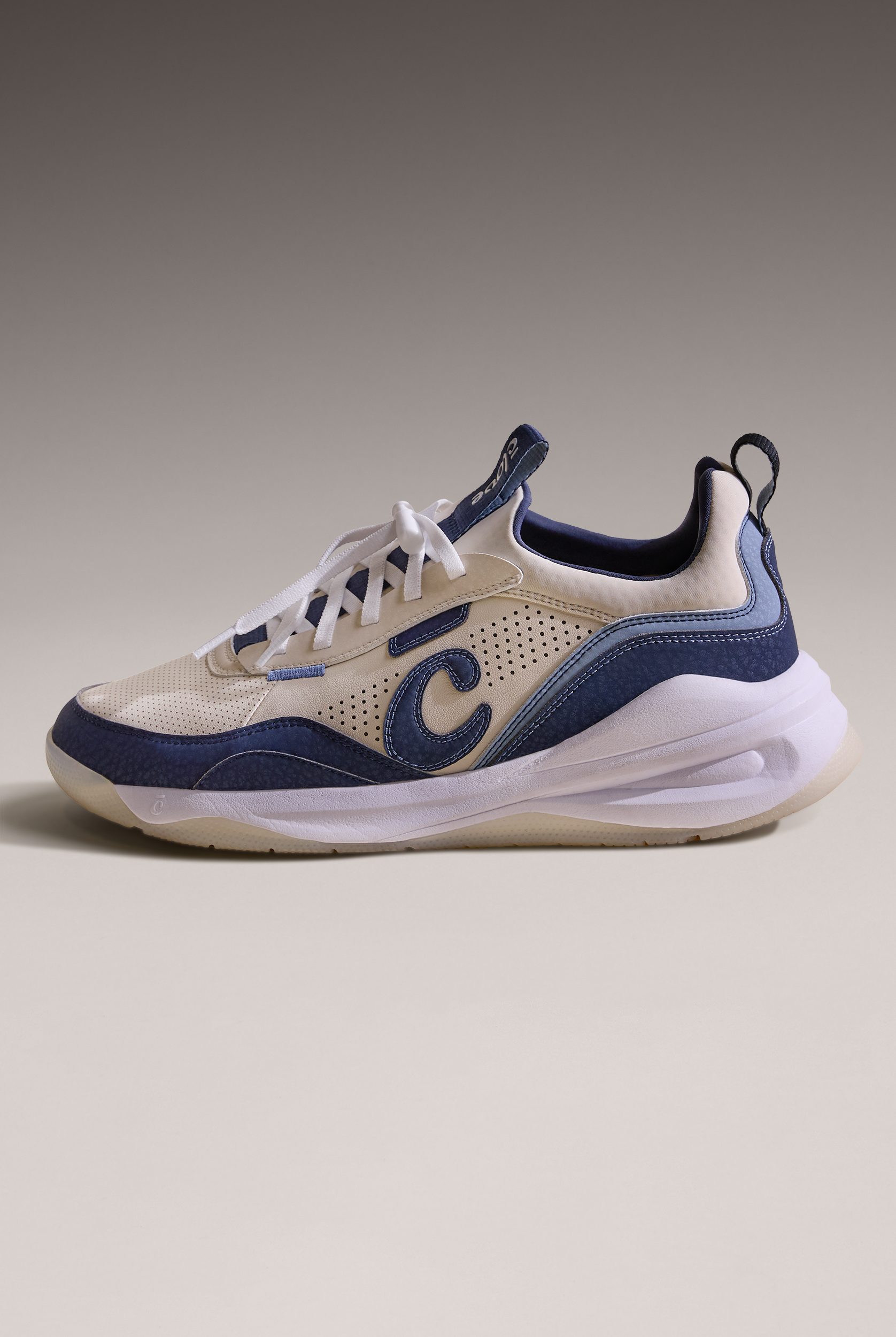 Zapatillas deportivas Clove Strada Sand/Navy/White con cordones para mujer