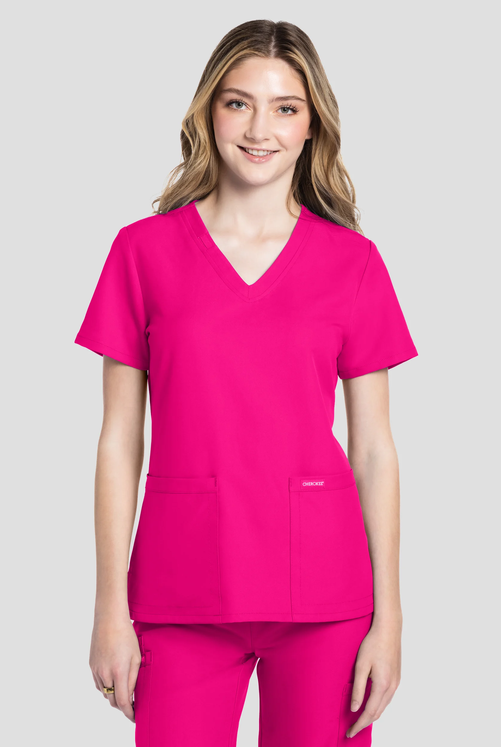Blusa m&eacute;dica Cherokee Workwear Originals Ultra con cuello en V y 2 bolsillos para mujer