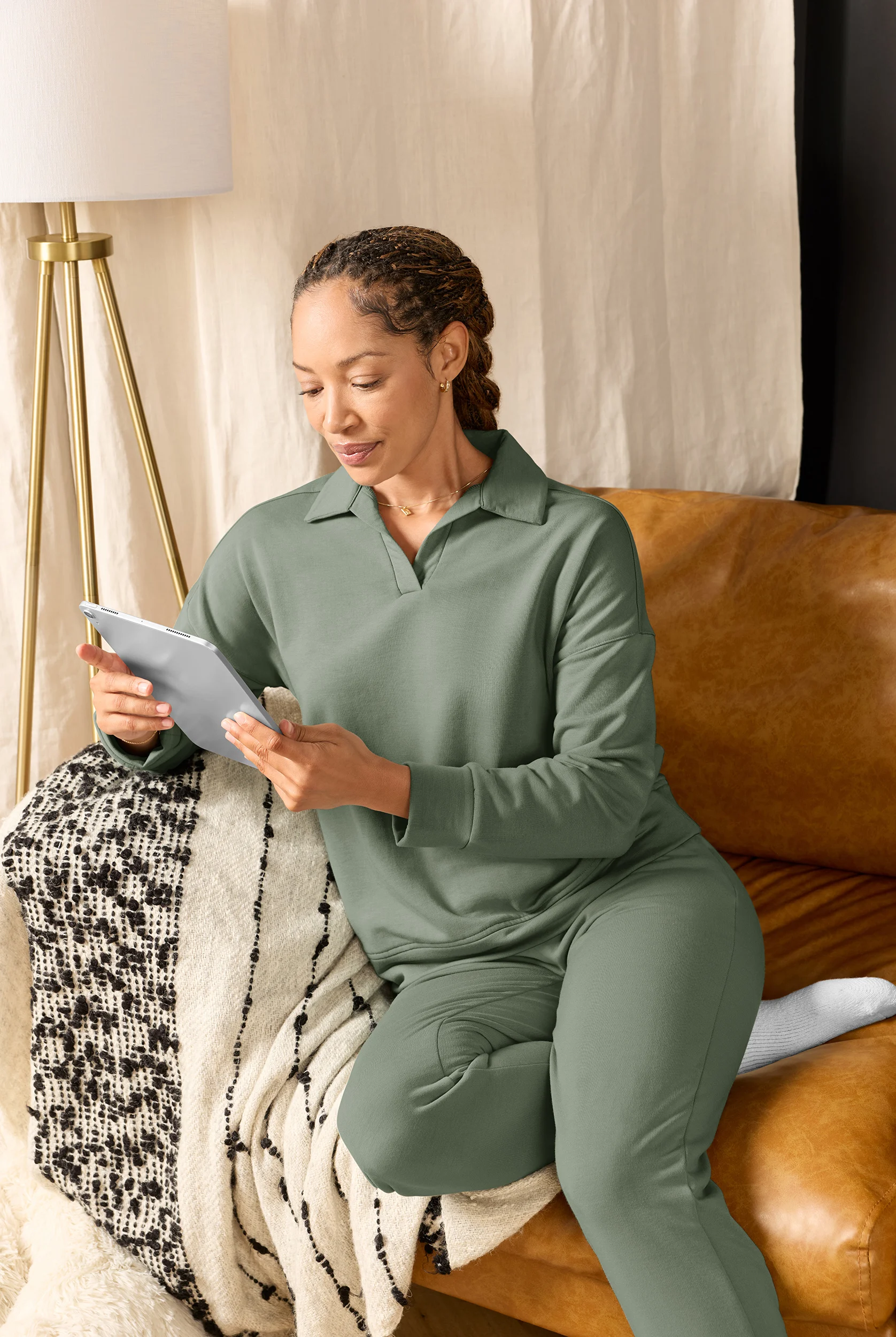 Wink Unwind Women's STRETCH Relaxed Pullover Fleece Polo Scrub Top